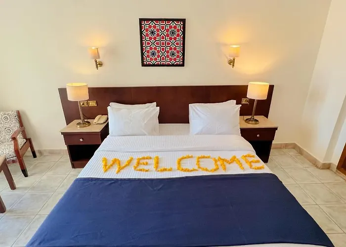 Reef Resort 4*