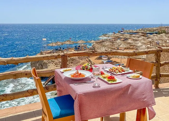 Reef Resort