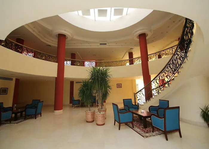 Resort Reef 4*