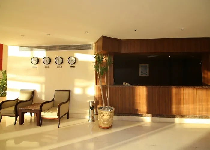 Resort Reef 4*